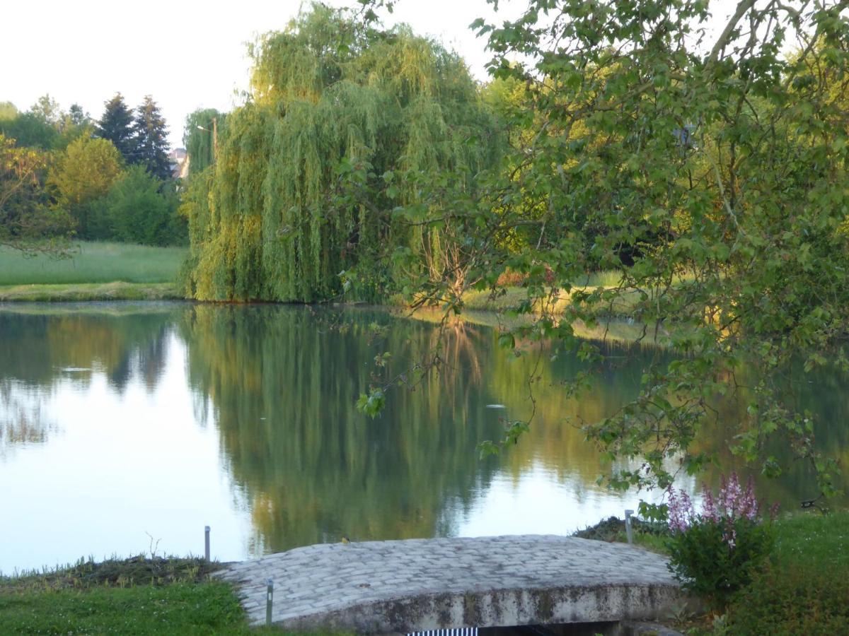 Bed and Breakfast Moulin Du Fief Gentil Blere Zewnętrze zdjęcie